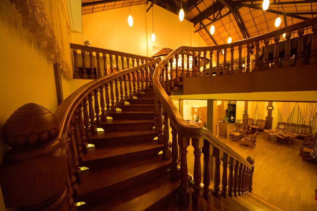 Spring Lodge Inle Nyaungshwe Township Exterior photo